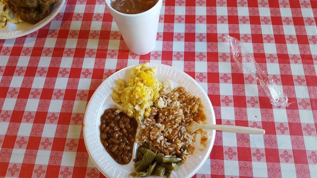 Sweatmans Barbeque | restaurant | 1427 Eutaw Rd, Holly Hill, SC 29059, USA | 8034961227 OR +1 803-496-1227