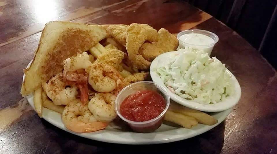 Hickory Grove Cafe | restaurant | 206 Main St, Crane, MO 65633, USA | 4177230213 OR +1 417-723-0213