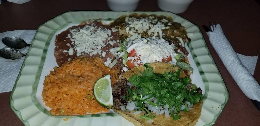 Los Cantaritos Grill | meal delivery | 3625 W North Ave, Chicago, IL 60647, USA | 8728177375 OR +1 872-817-7375
