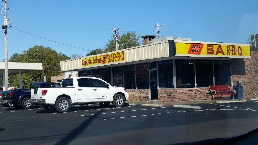 Captain Johns Bar-B-Que | restaurant | 106 US-72, Collierville, TN 38017, USA | 9018538004 OR +1 901-853-8004