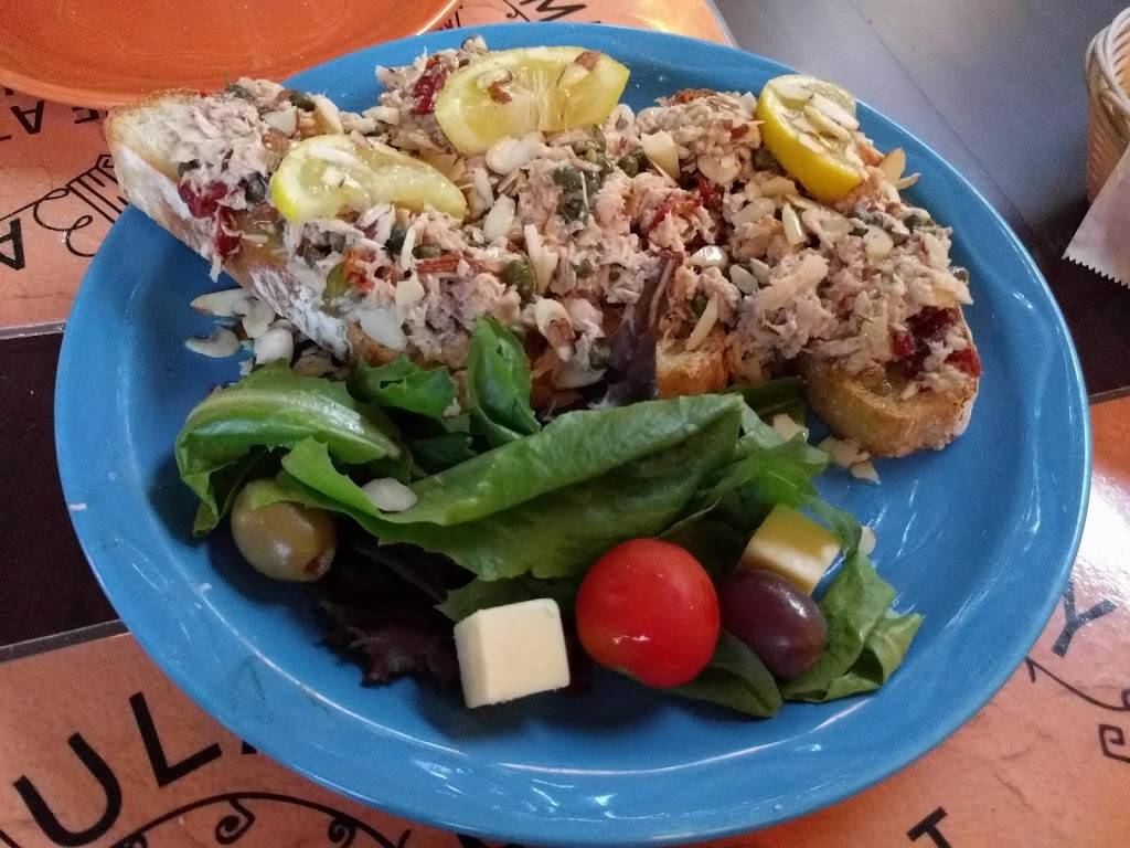 Romeo & Juliet Cafe | cafe | 5199 Sheridan Dr, Buffalo, NY 14221, USA | 7168394960 OR +1 716-839-4960