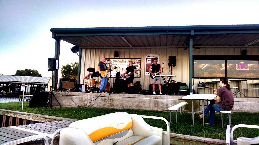 Lake Palestine Resort Lake Grill | restaurant | 8900 Ruby Ln, Frankston, TX 75763, USA | 9038762253 OR +1 903-876-2253