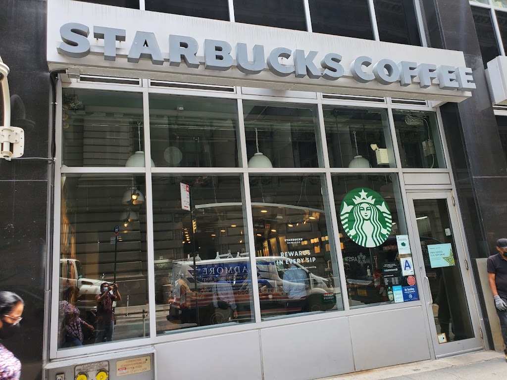 Starbucks | cafe | 2 Broadway, New York, NY 10004, USA | 2123444290 OR +1 212-344-4290