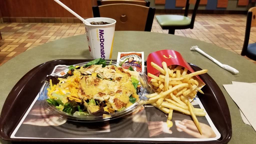 McDonalds | cafe | 1535 E College Ave, Normal, IL 61761, USA | 3094544141 OR +1 309-454-4141