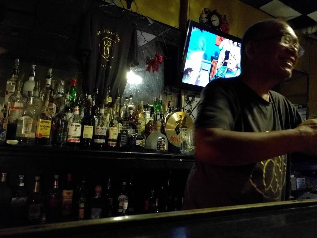 Golden Cicada Tavern | restaurant | 195 Grand St, Jersey City, NJ 07302, USA | 2014320048 OR +1 201-432-0048