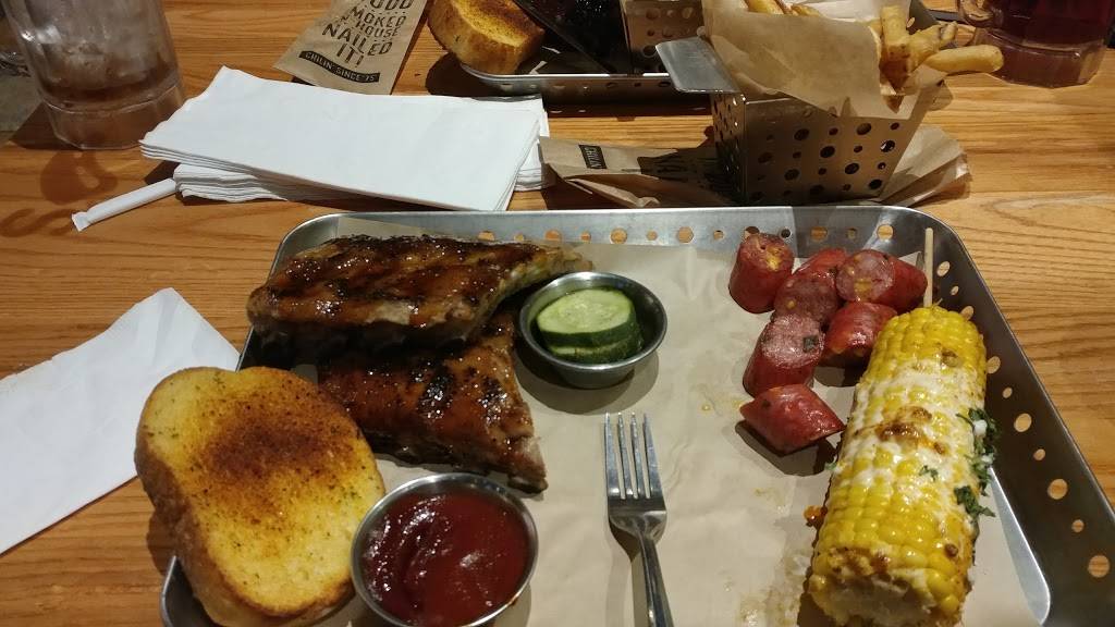 Chilis Grill & Bar | meal takeaway | 8665 Memorial Blvd, Port Arthur, TX 77640, USA | 4097273675 OR +1 409-727-3675