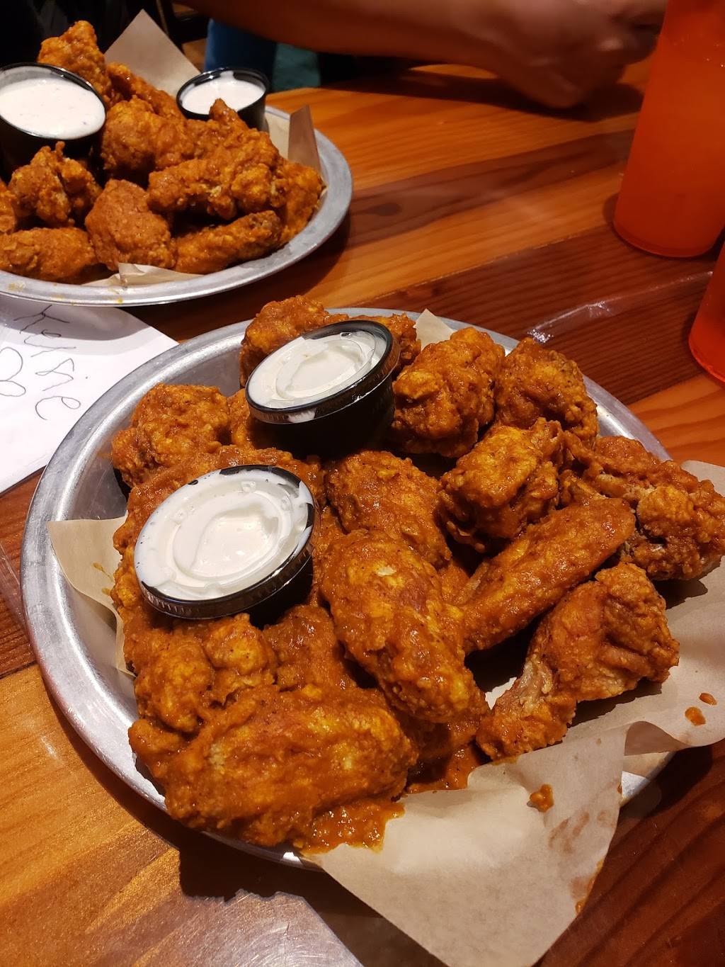 Hooters - Meal takeaway | 184 2nd Ave N, Nashville, TN 37201, USA