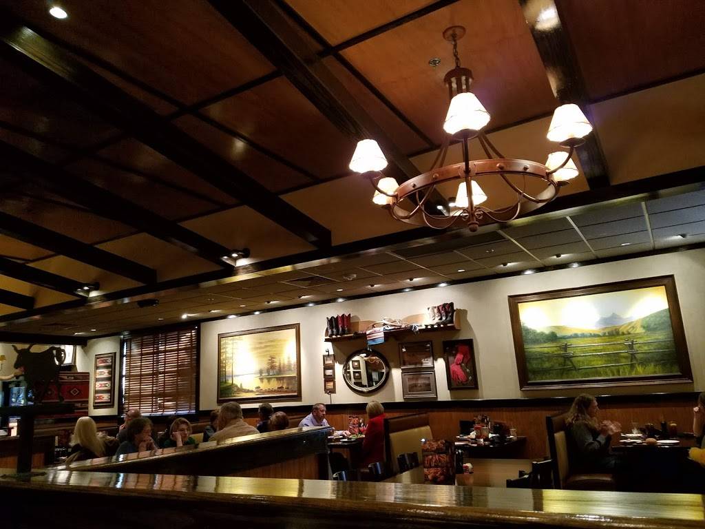LongHorn Steakhouse | meal takeaway | 3727 Denmark Dr, Council Bluffs, IA 51501, USA | 7123668085 OR +1 712-366-8085