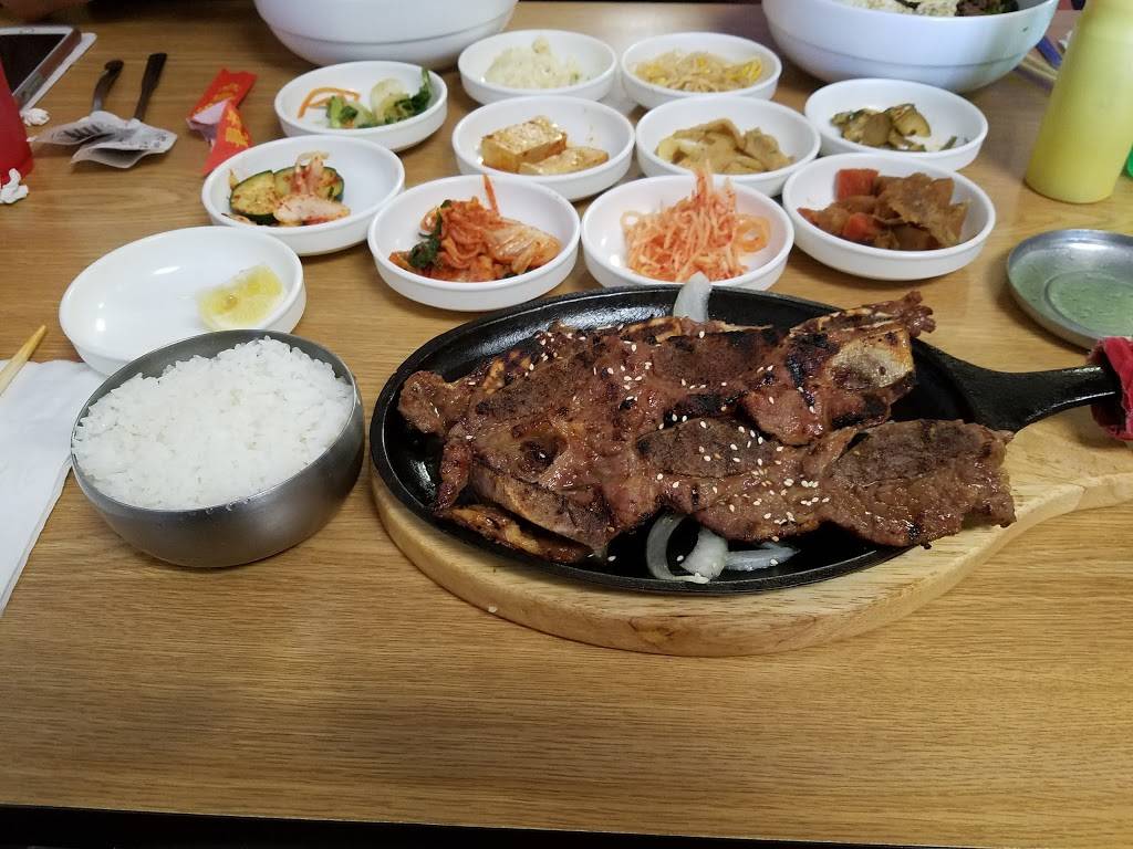 Yummy Express | restaurant | 2166, 6441 Yadkin Rd, Fayetteville, NC 28303, USA | 9108262340 OR +1 910-826-2340