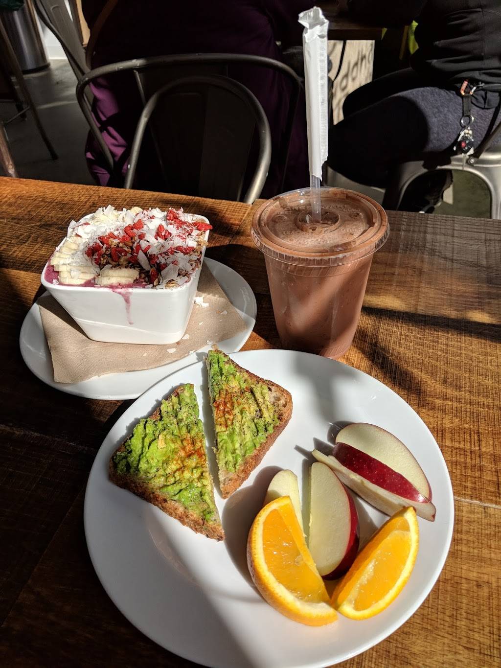 Greenmouth Juice Bar + Cafe - Allentown | cafe | 21 North 7th Street Located on the Artswalk pedestrian alleyway by Queen City BBQ, Allentown, PA 18101, USA | 6108108302 OR +1 610-810-8302