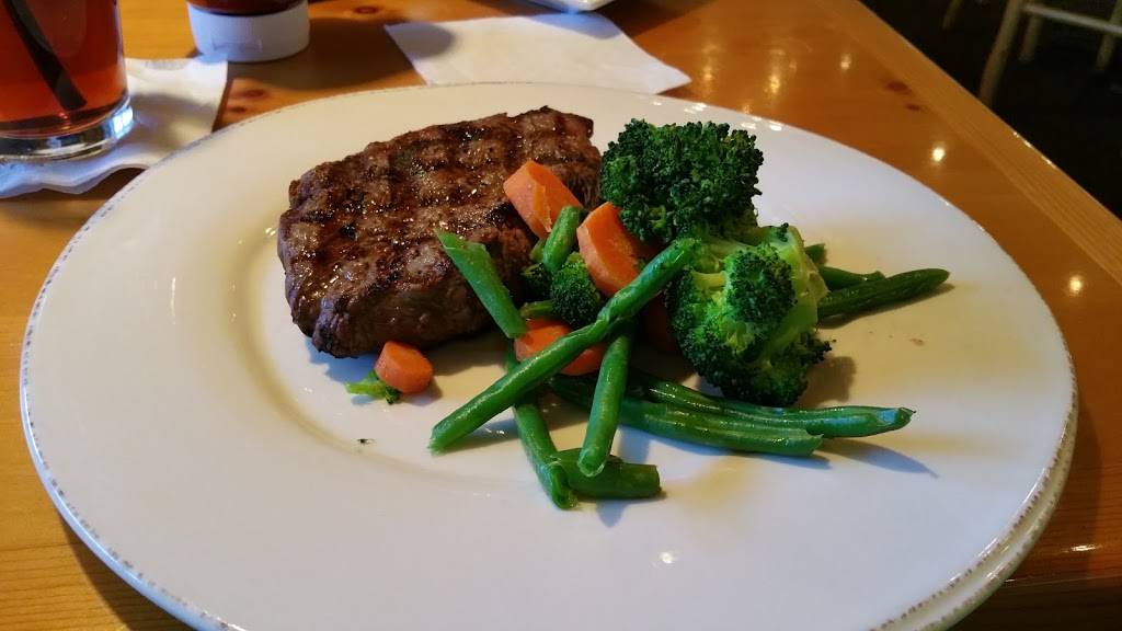 Grizzly's 4890 Golf Rd, Eau Claire, WI 54701, USA