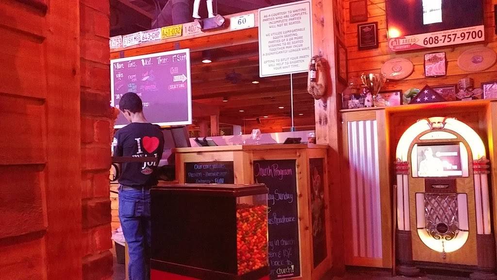Texas Roadhouse | restaurant | 3201 Deerfield Dr, Janesville, WI 53546, USA | 6087579700 OR +1 608-757-9700