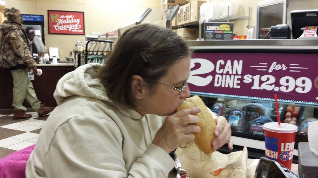 Lennys Grill & Subs | meal takeaway | 276 Parkstone Pl, Jackson, TN 38305, USA | 7314223483 OR +1 731-422-3483