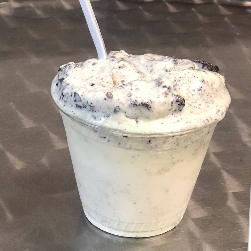 Woolley's Frozen Custard - Restaurant | 7630 N Beach St #166, Fort ...