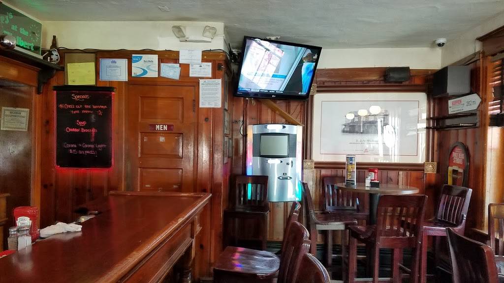P.J. Whelihans Pub + Restaurant [Walbert] | restaurant | 1658 Hausman Rd, Allentown, PA 18104, USA | 6103954077 OR +1 610-395-4077