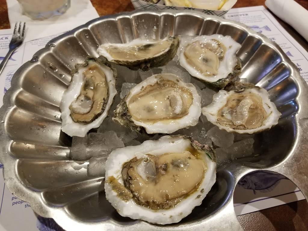Captain Eddie’s Seafood Restaurant | restaurant | 107 Colonia Ln E, Nokomis, FL 34275, USA | 9414844372 OR +1 941-484-4372