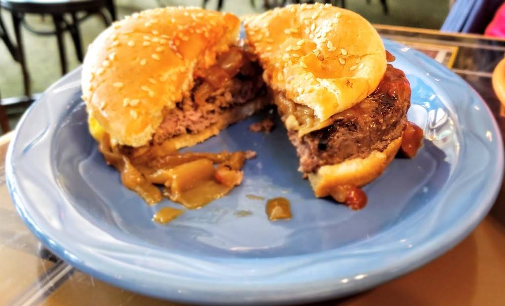 The Iron Horse Restaurant | cafe | 2018, 20 Washington Ave, Westwood, NJ 07675, USA | 2016669682 OR +1 201-666-9682