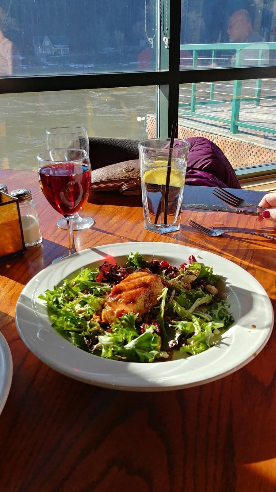 Allegheny Grille | restaurant | 40 Main St, Foxburg, PA 16036, USA | 7246595701 OR +1 724-659-5701