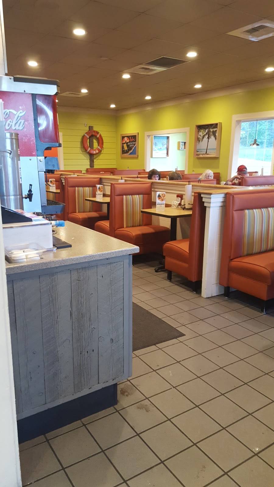 Captain Ds | restaurant | 2308 S Broad St, Scottsboro, AL 35769, USA | 2562595350 OR +1 256-259-5350
