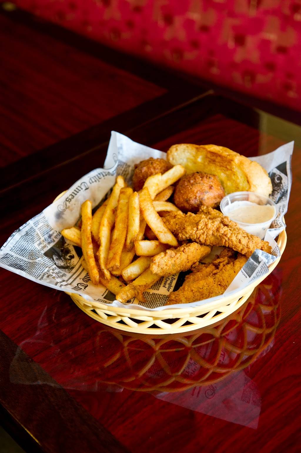 Fish Place Restaurant 11550 Gulf Fwy, Houston, TX 77034, USA