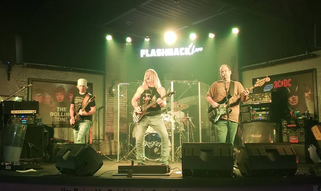 Flashback Live | restaurant | 4201 N Wells St, Fort Wayne, IN 46808, USA | 2604225292 OR +1 260-422-5292