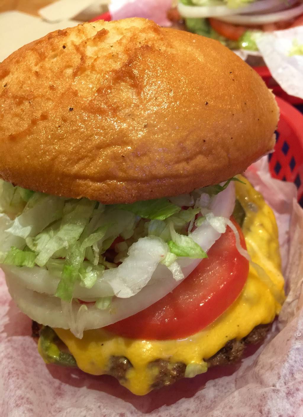 Longhorn Cafe | cafe | 369 S Esser Rd, Boerne, TX 78006, USA | 8303314011 OR +1 830-331-4011