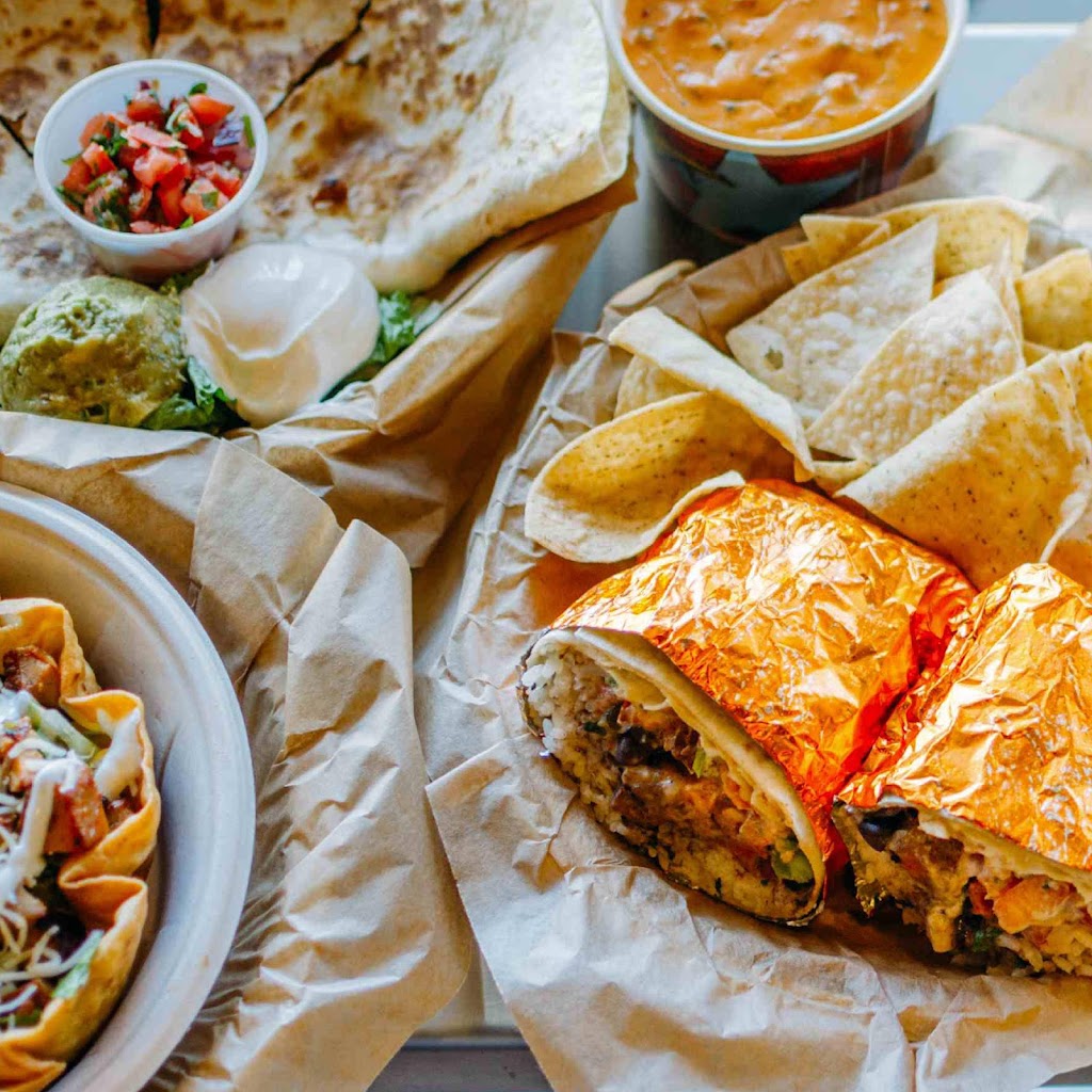 QDOBA Mexican Eats | restaurant | 10070 Diebold Rd, Fort Wayne, IN 46825, USA