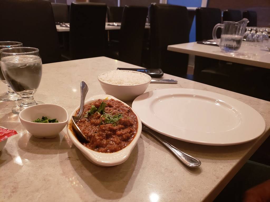 Dharani | restaurant | 1114 Herndon Pkwy, Herndon, VA 20170, USA | 7037078900 OR +1 703-707-8900