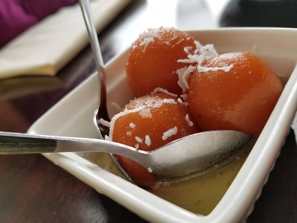 Tulsi Indian Cuisine | restaurant | 3131 W Cary St, Richmond, VA 23221, USA | 8043533300 OR +1 804-353-3300
