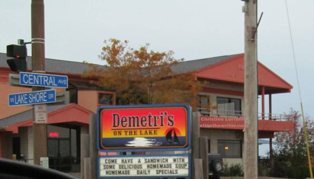 Demetris On the Lake | restaurant | 6-8 Lake Shore Dr W, Dunkirk, NY 14048, USA | 7162031386 OR +1 716-203-1386
