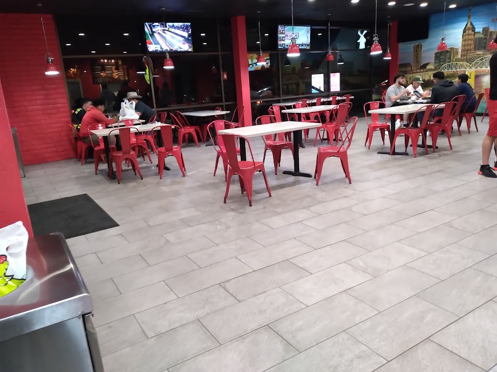 Angry Chickz | restaurant | 5044 N West Ave, Fresno, CA 93711, USA | 8004989836 OR +1 800-498-9836