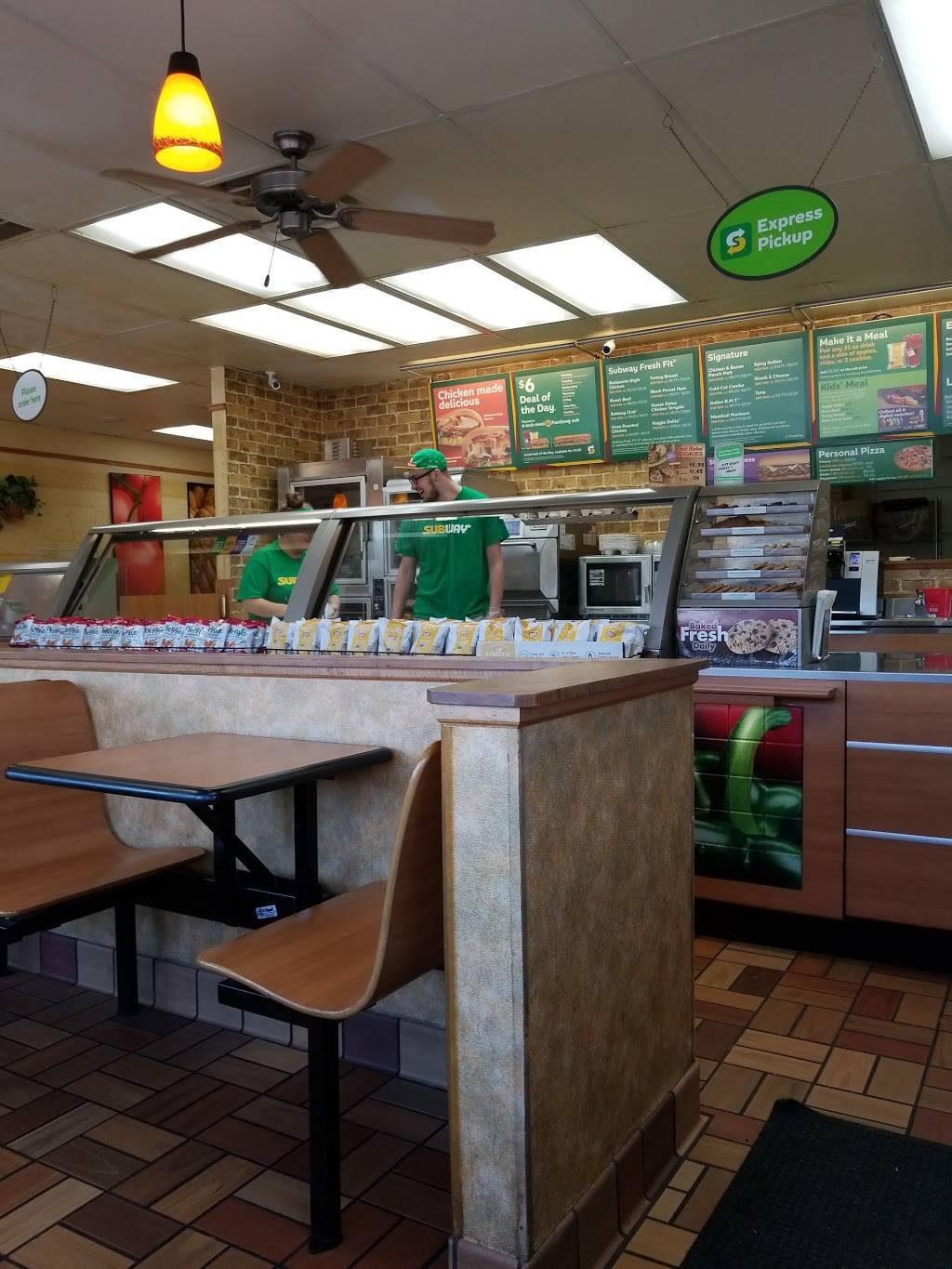 Subway Restaurants | 812 West US 50, Versailles, IN 47042, USA