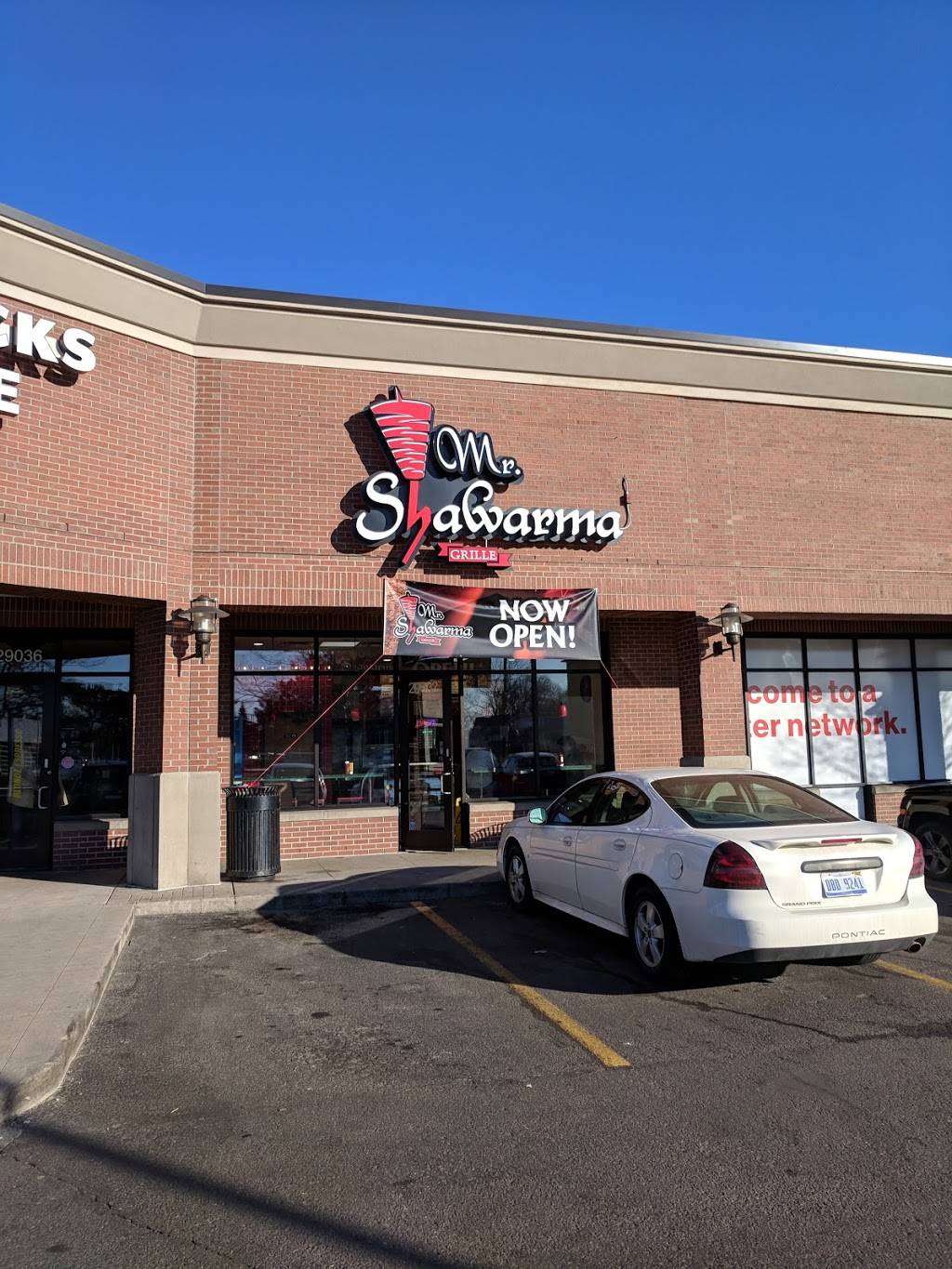 Mr. Shawarma Grille | restaurant | 29032 Gratiot Ave, Roseville, MI 48066, USA | 5868712231 OR +1 586-871-2231
