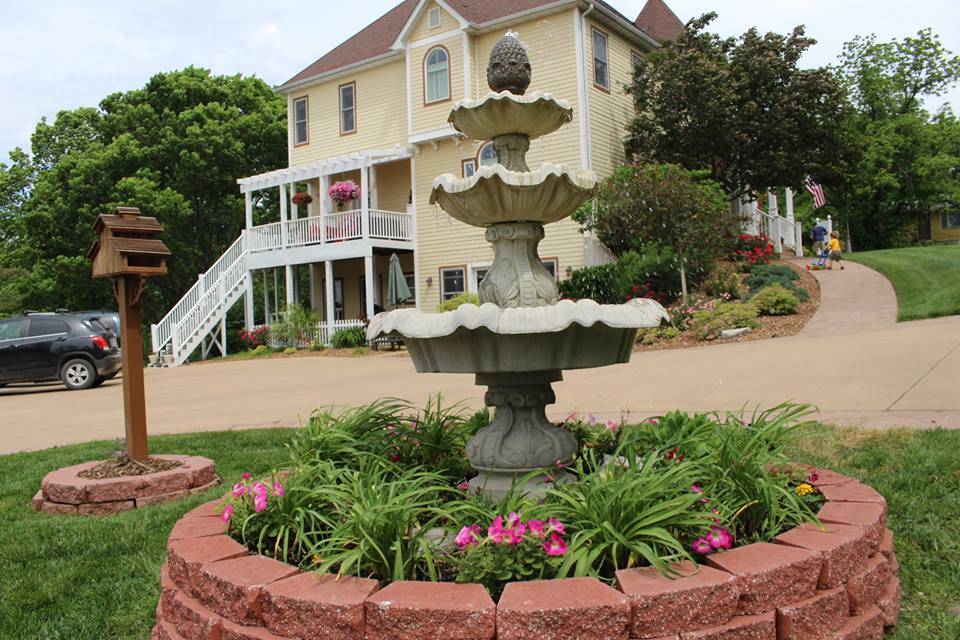 Amber House Bed & Breakfast | restaurant | 705 3rd St, Rocheport, MO 65279, USA | 5736982028 OR +1 573-698-2028