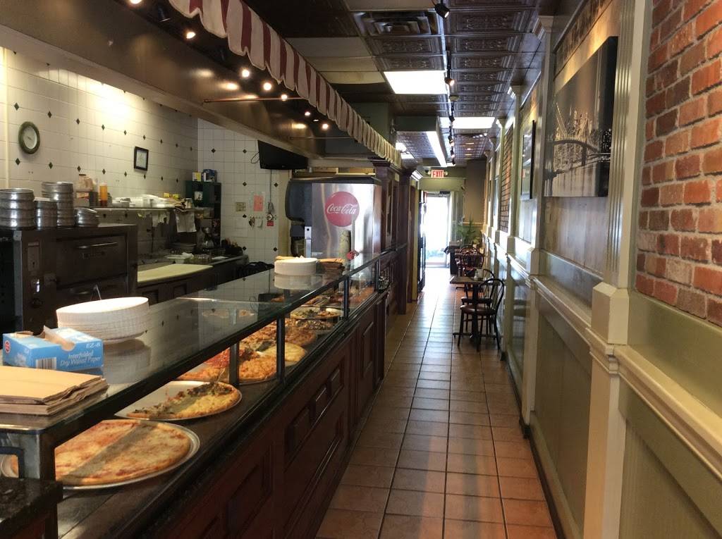 Randazzos pizza of manhasset - Restaurant | 568 Plandome Rd, Manhasset ...