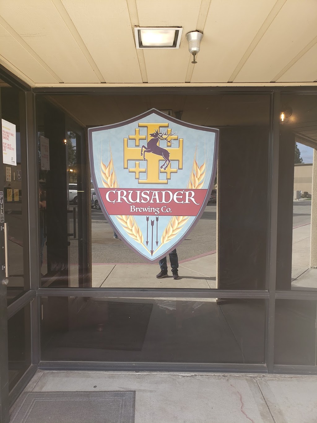 Crusader Brewing - Restaurant | 5880 District Blvd STE 18, Bakersfield