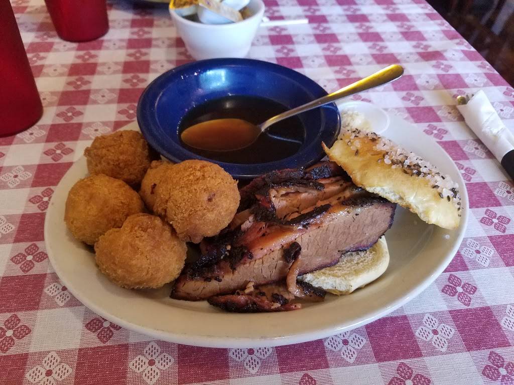 Fat Bob's Smokehouse - Restaurant 