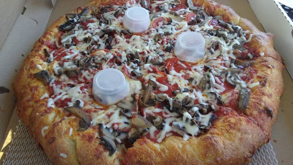 Campis Pizza | restaurant | 8 Central Ave, Dunkirk, NY 14048, USA | 7163636161 OR +1 716-363-6161
