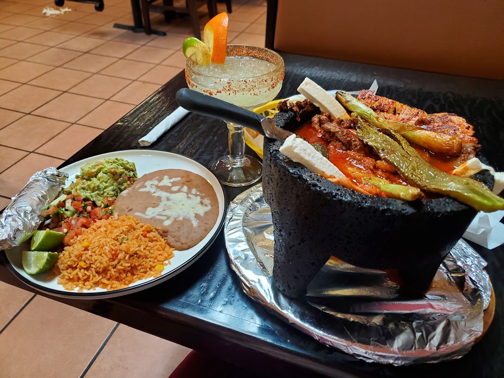 Mariachis Mexican Grill Restaurant 928 W Ave D, Lovington, NM 88260