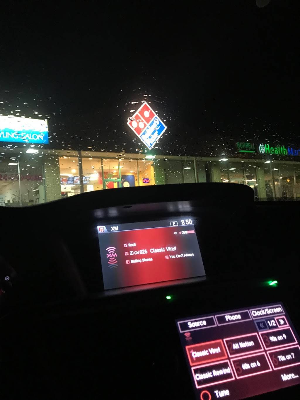 Dominos Pizza | meal delivery | 2885 Leechburg Rd, New Kensington, PA 15068, USA | 7243353100 OR +1 724-335-3100