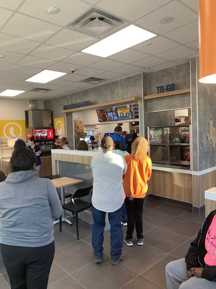 Churchs Texas Chicken | restaurant | 3101 Olton Rd, Plainview, TX 79072, USA | 8066005020 OR +1 806-600-5020