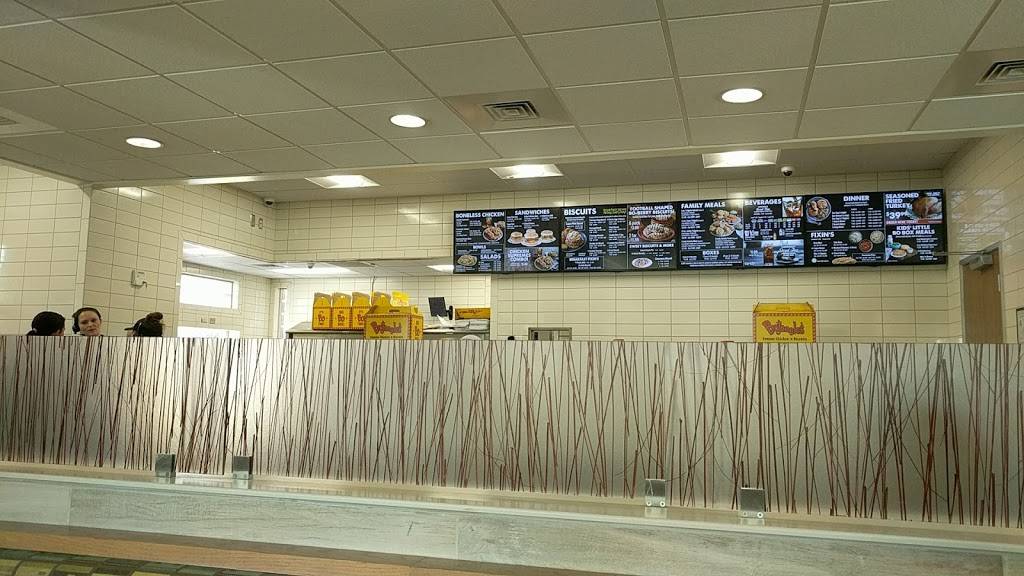 Bojangles Famous Chicken n Biscuits | restaurant | 94 US-64, Lexington, NC 27292, USA | 3363007573 OR +1 336-300-7573
