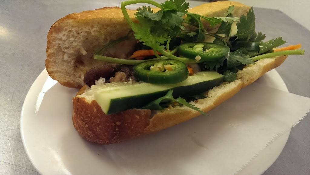 Pho 71 | restaurant | 1001 N Elm Pl, Broken Arrow, OK 74012, USA | 9182590030 OR +1 918-259-0030