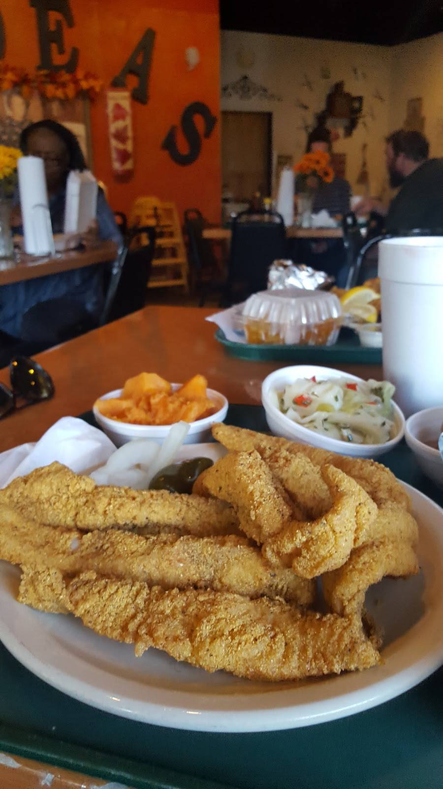 Madeas Down Home Cooking | restaurant | 1019 W Enon Ave D, Everman, TX 76140, USA | 8175519295 OR +1 817-551-9295