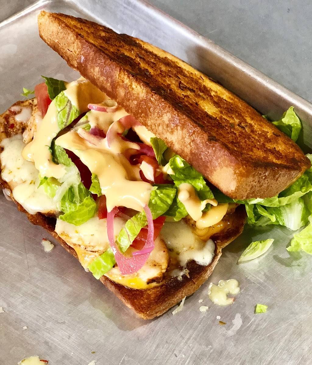 Downtown Grilled Cheese Company | restaurant | 1718 S Elm St, Sherman, TX 75090, USA | 9034872298 OR +1 903-487-2298