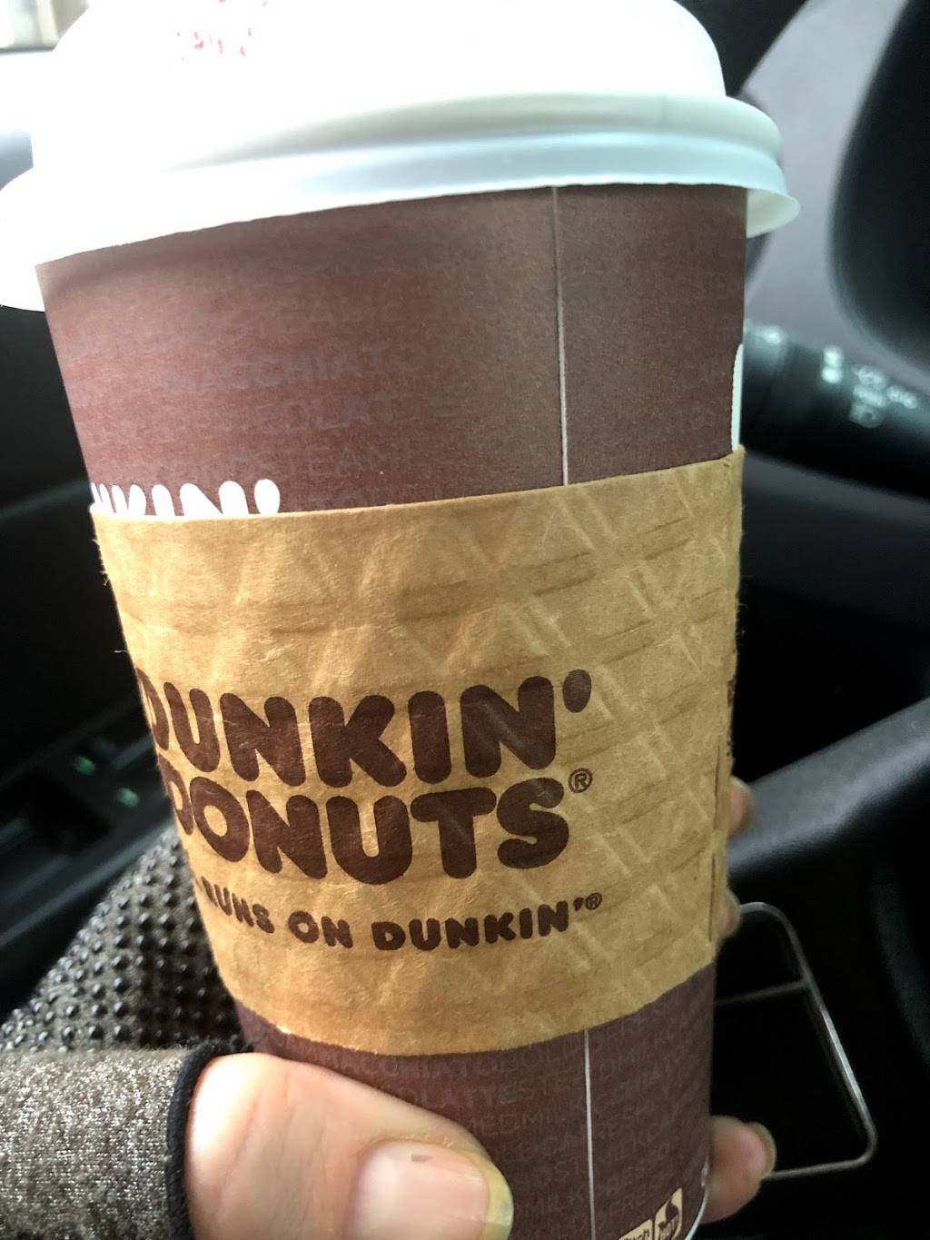 Dunkin | bakery | 15800 Snow Rd, Brook Park, OH 44142, USA | 2168985885 OR +1 216-898-5885