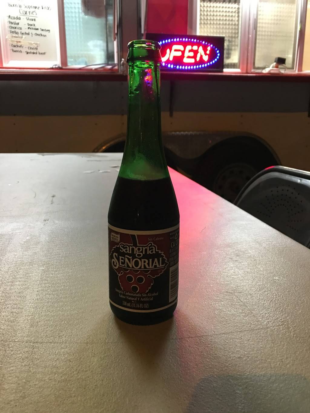 Taqueria Limon | restaurant | 3301-3335 Cornhusker Hwy, Lincoln, NE 68504, USA | 4029758991 OR +1 402-975-8991