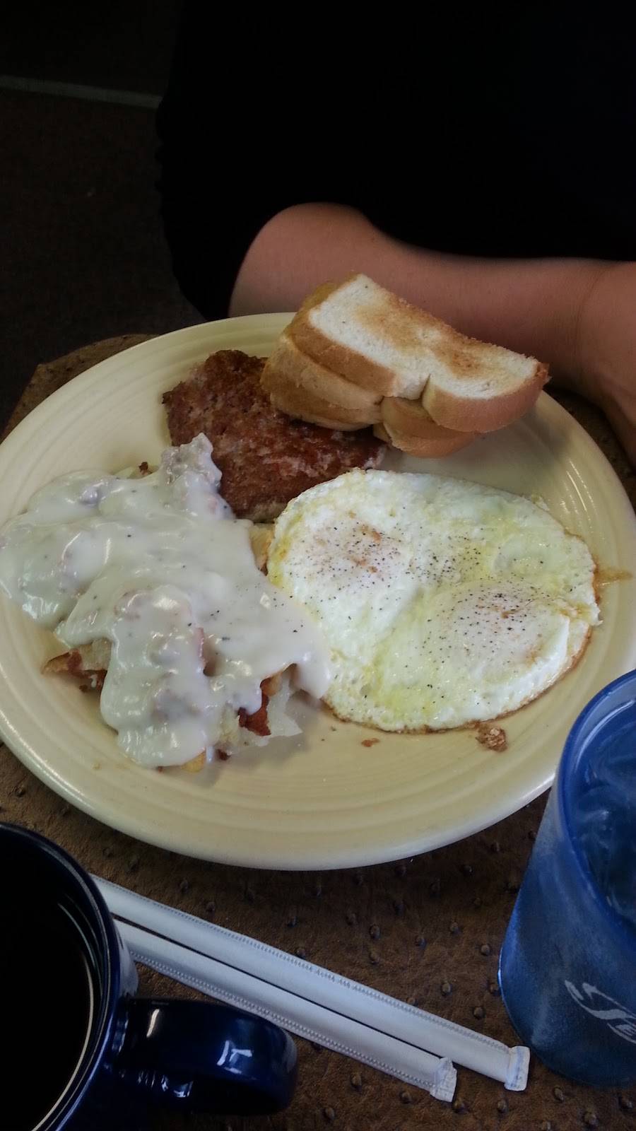 Carroll County Airport Restaurant | restaurant | 253 Airport Rd SE, Carrollton, OH 44615, USA | 3306275250 OR +1 330-627-5250
