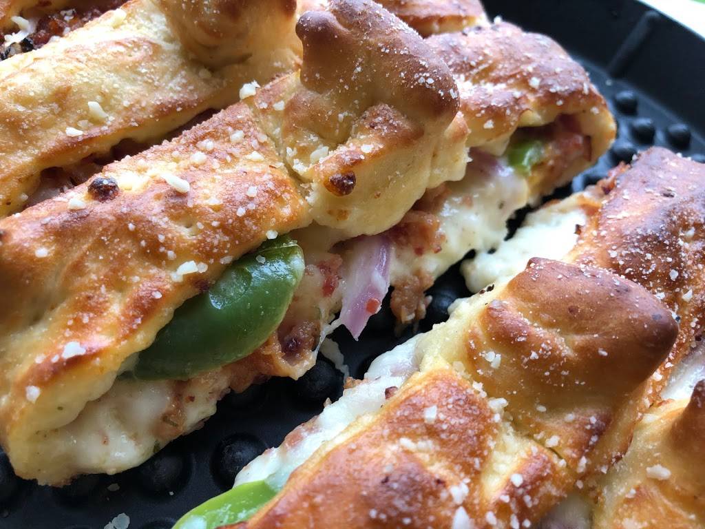 Simple Simons Pizza - Cleveland, OK | meal takeaway | 1091 N Peninsula Dr E, Cleveland, OK 74020, USA | 9182435199 OR +1 918-243-5199