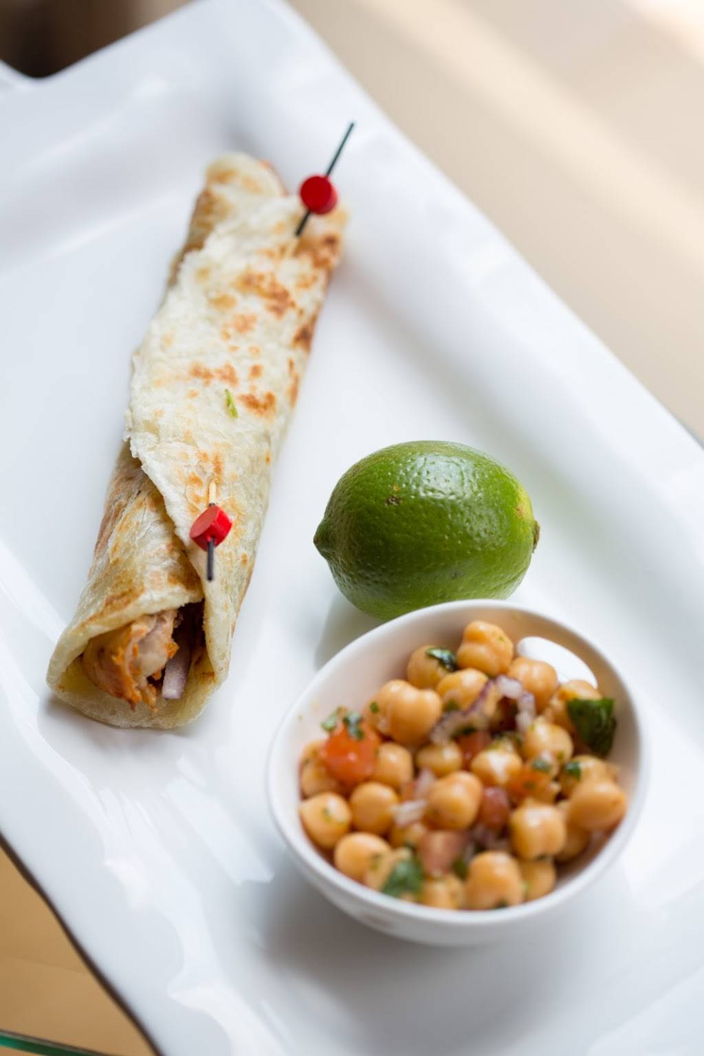 Kaathis | meal delivery | 324 N Leavitt St, Chicago, IL 60612, USA | 8722220502 OR +1 872-222-0502